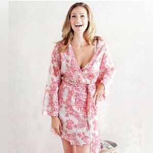 Plum Pretty Sugar Cotton Floral Robe